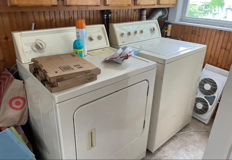 16 Edward Sullivan Rd, Strawberry Hill