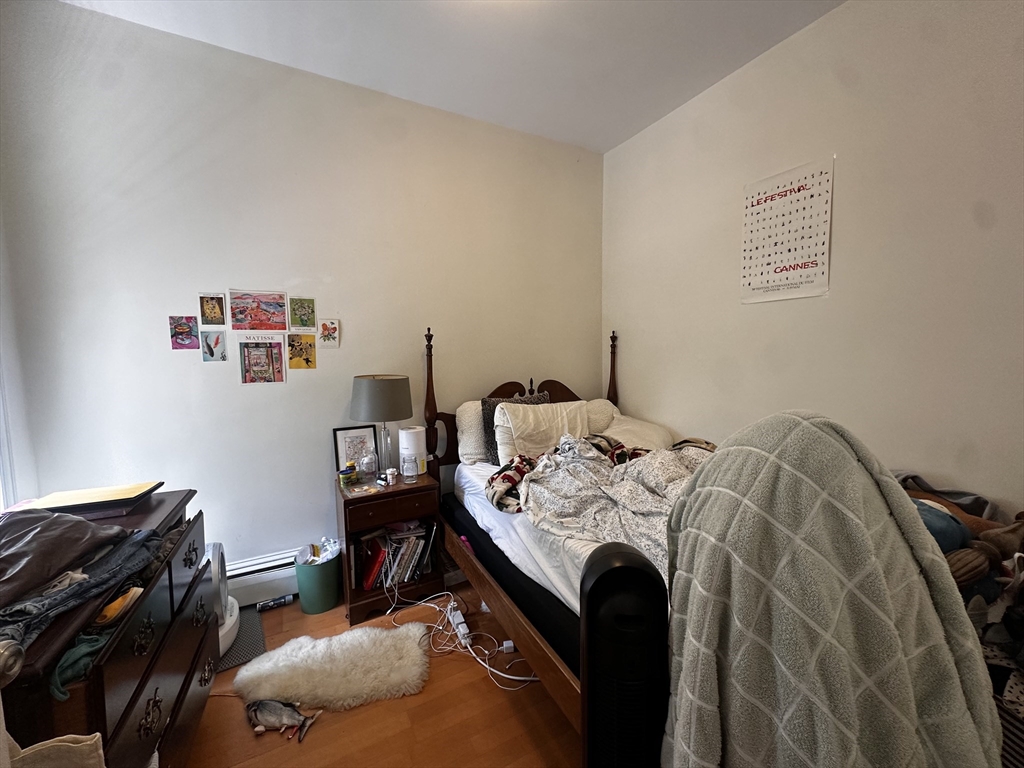 231 Charles St, East Cambridge