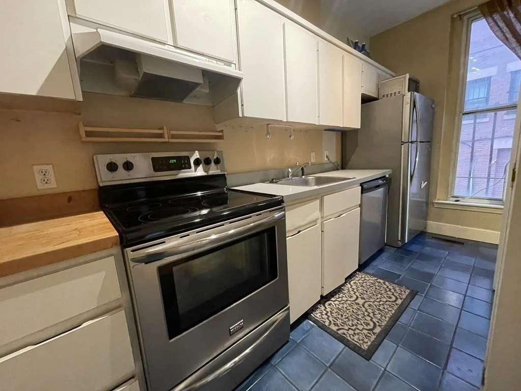 3 Spruce St, Beacon Hill