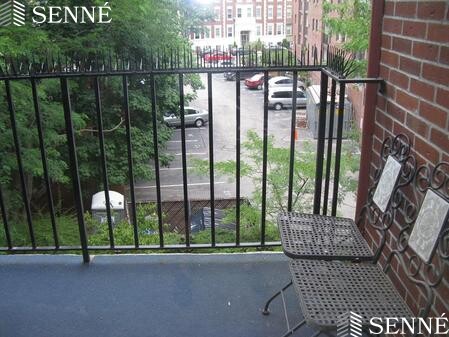 1580 Massachusetts Ave, Neighborhood Nine