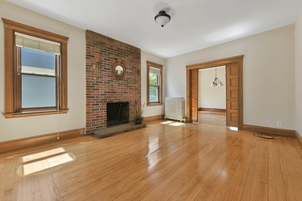 28 Meredith St, West Roxbury