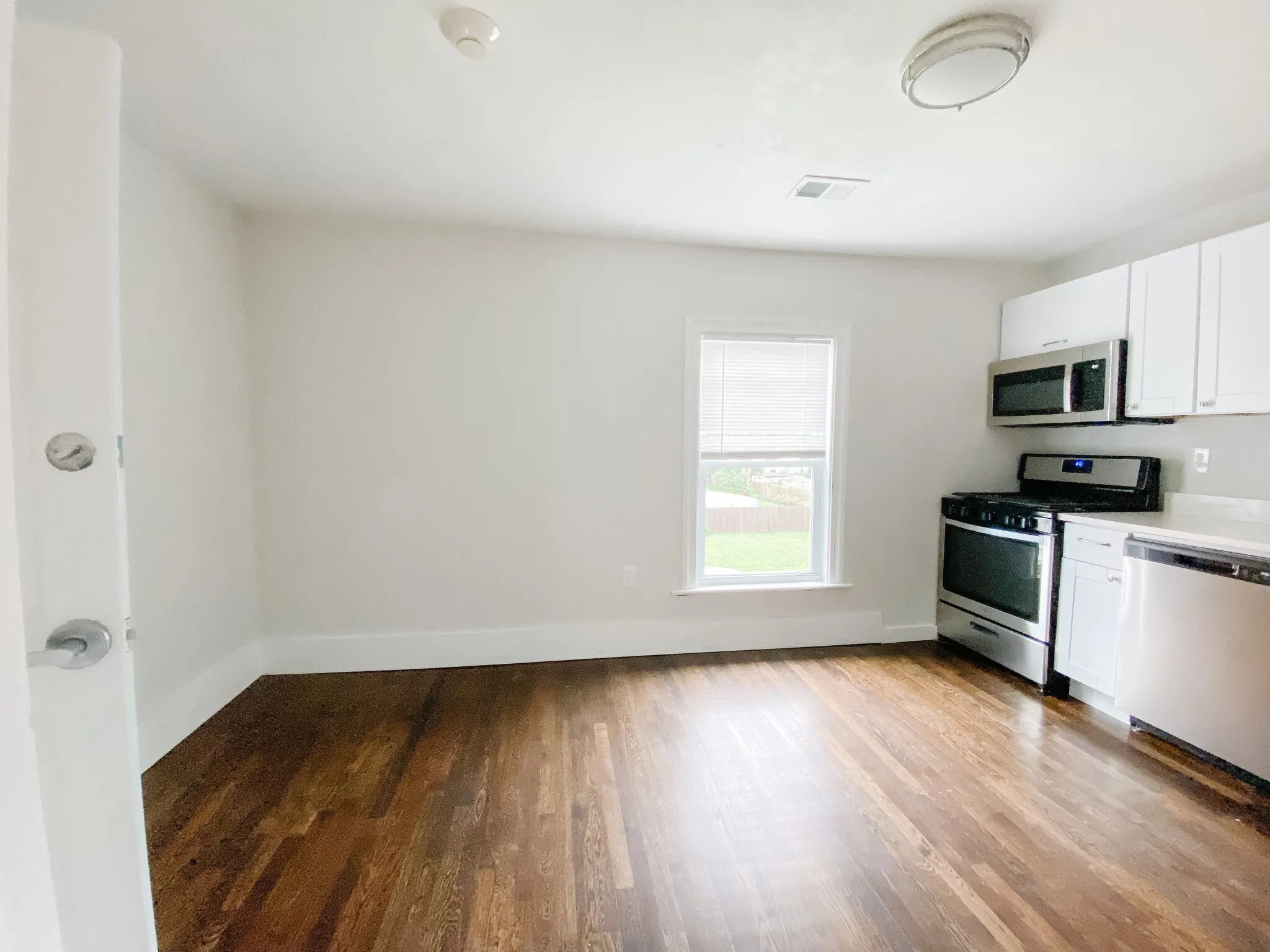 203 Atlantic St, North Quincy