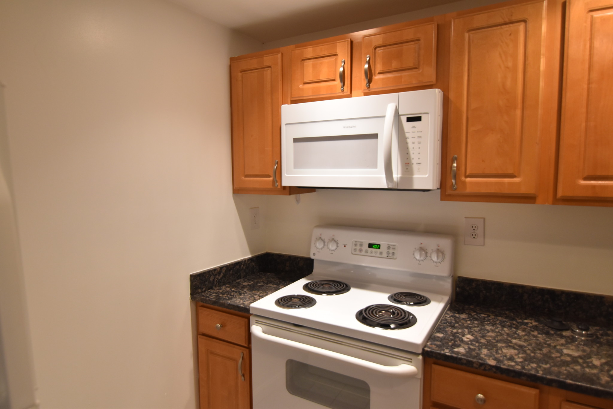 24 Queensberry St, Fenway