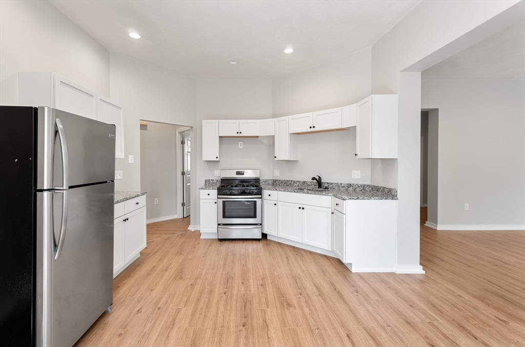 179 Ocean St, Diamond District