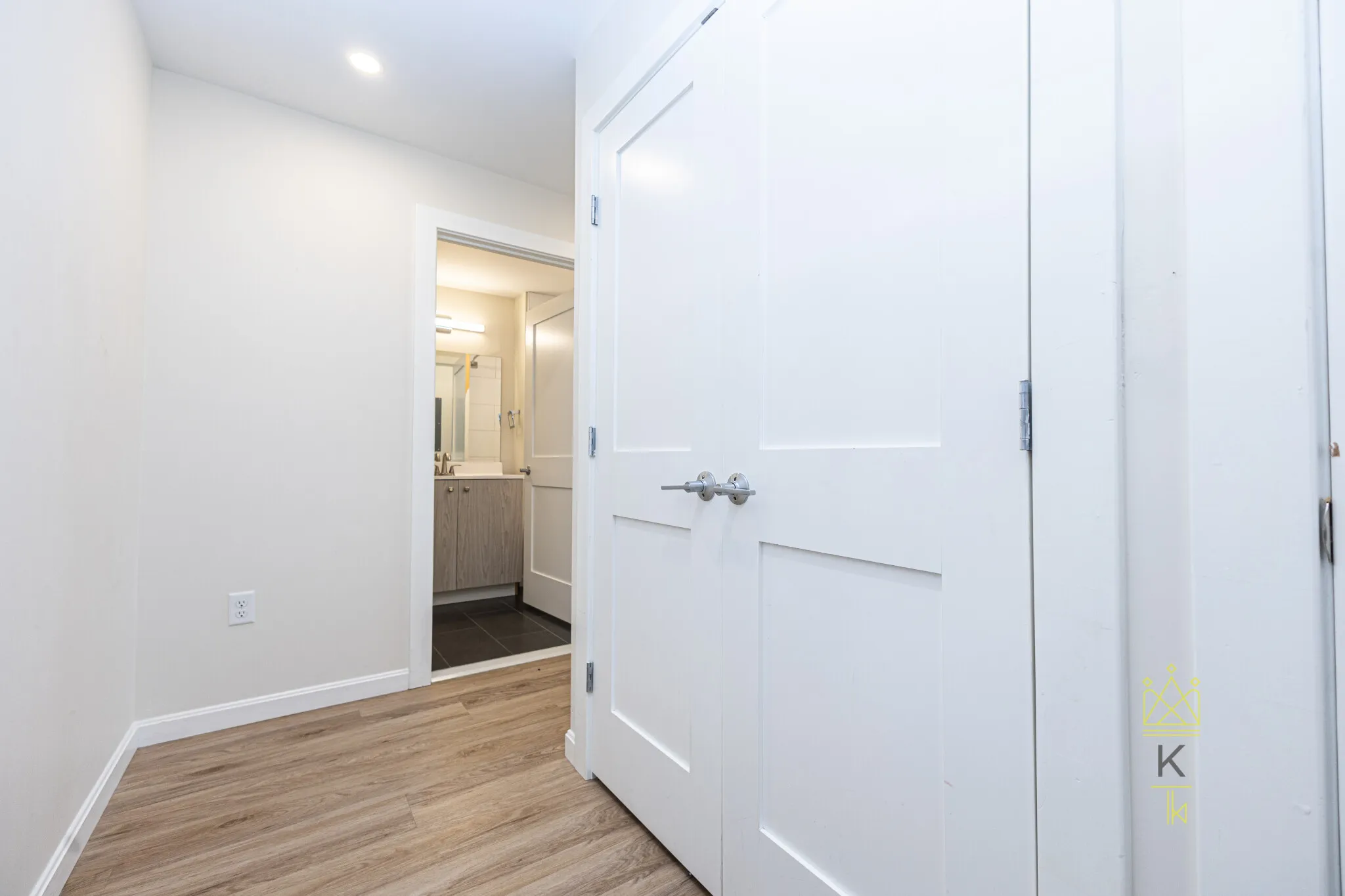 458 Washington St, Brighton