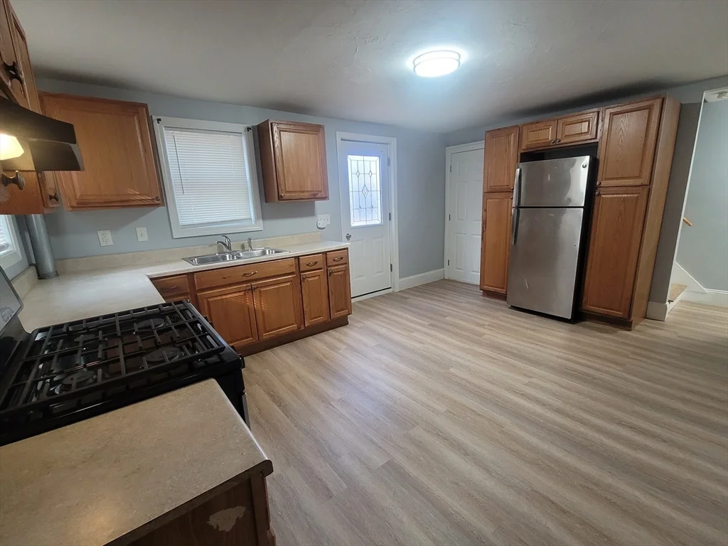 237 Colburn St, Dedham