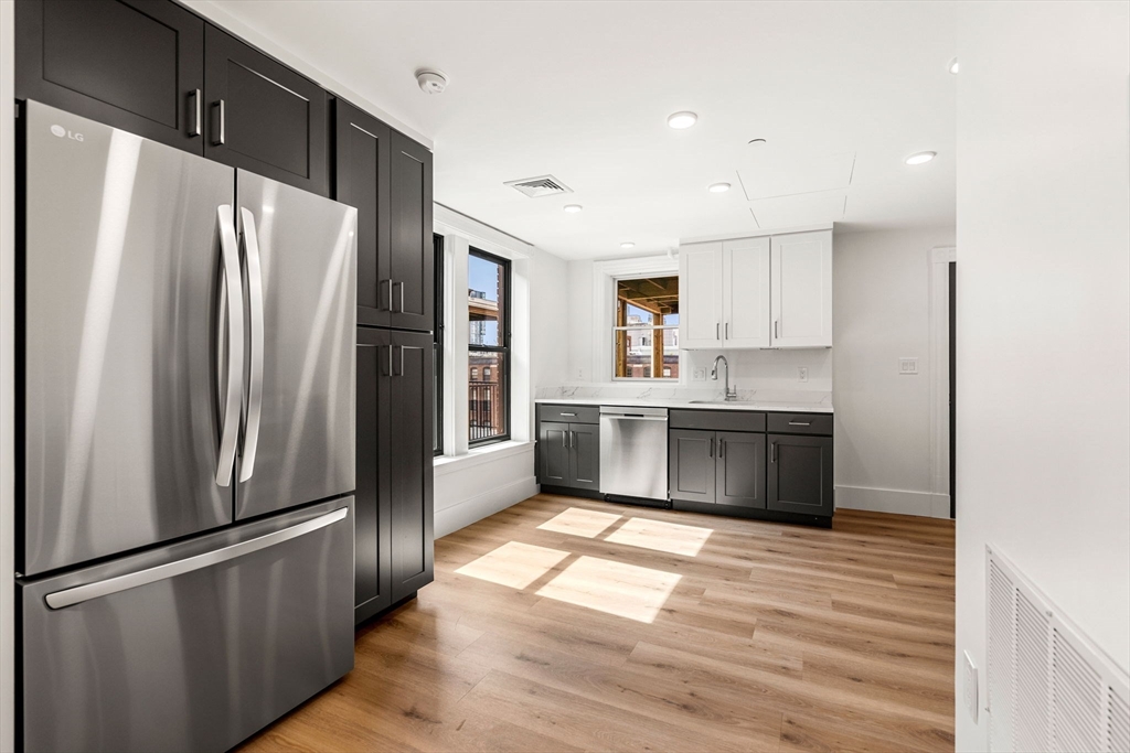 434 Massachusetts Ave, Cambridgeport