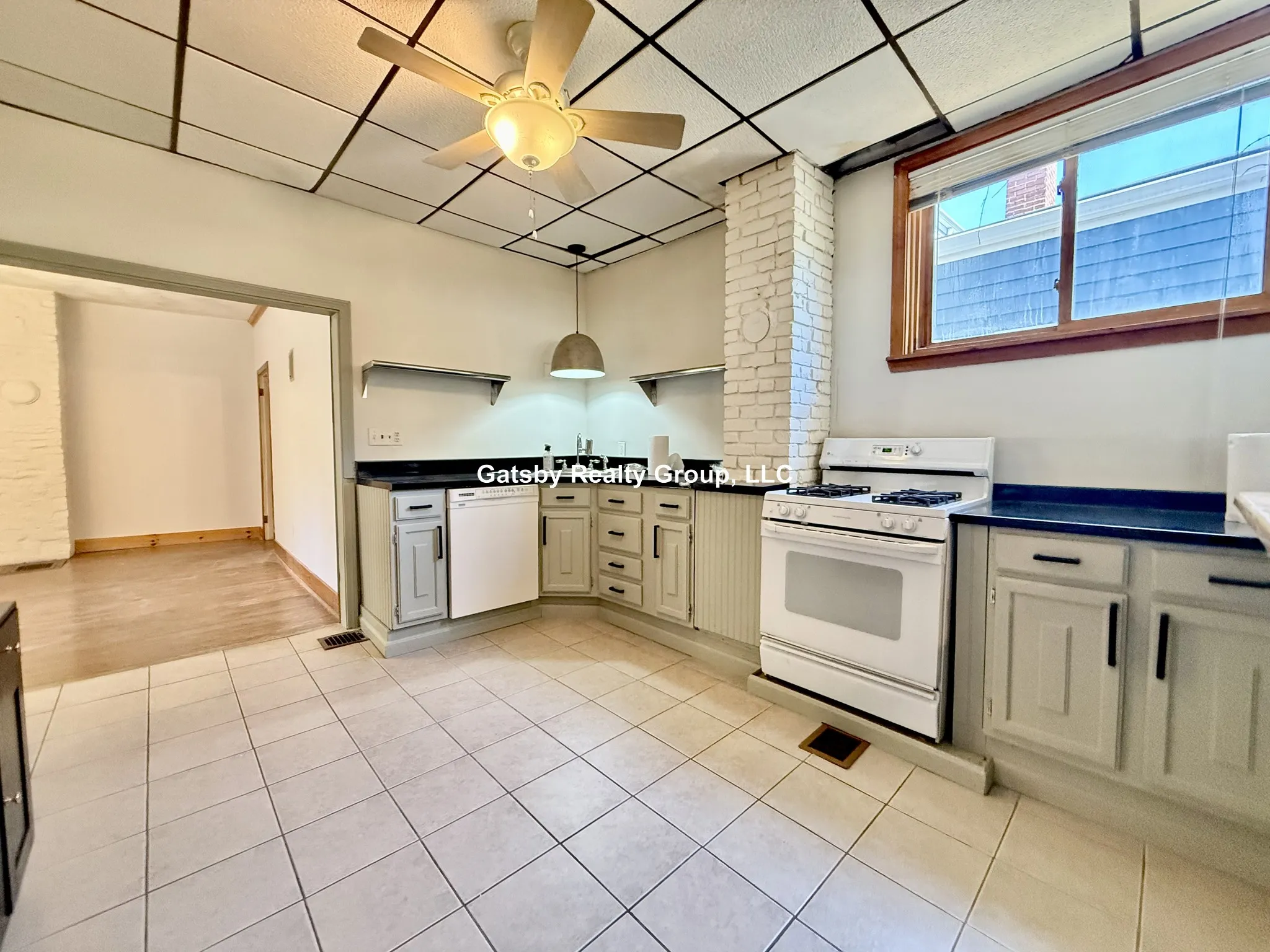 148 Morrison Ave, Powder House Square