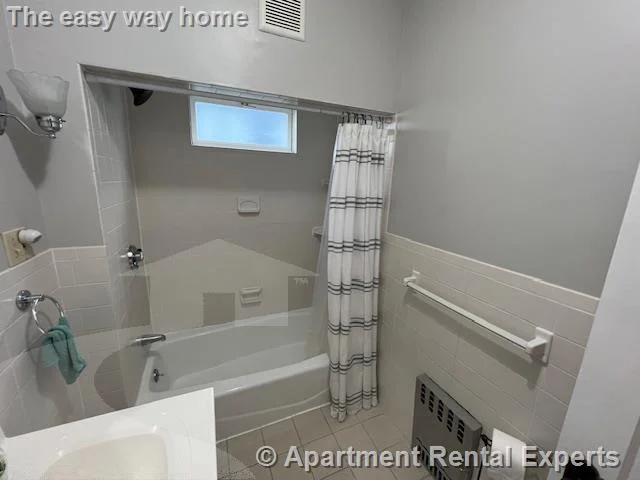 76 Powderhouse Blvd, Davis Square