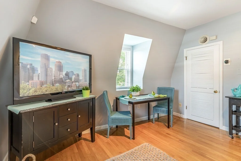 15 Beale St, Dorchester