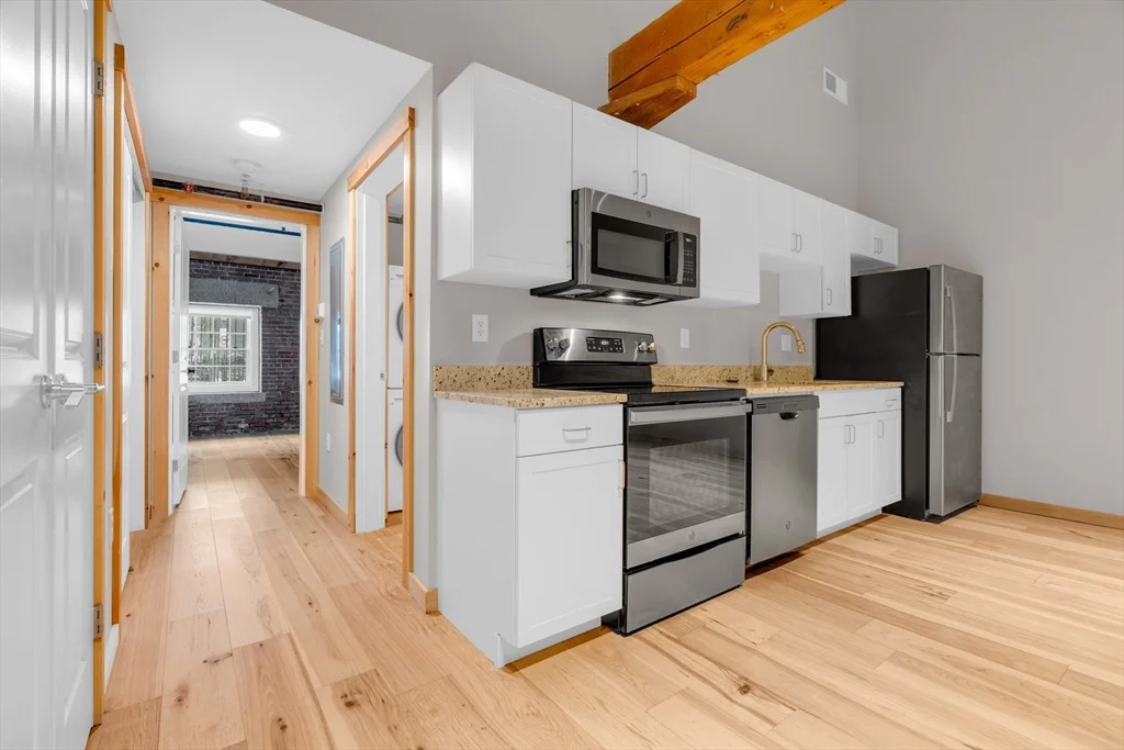 58 13th St, Charlestown