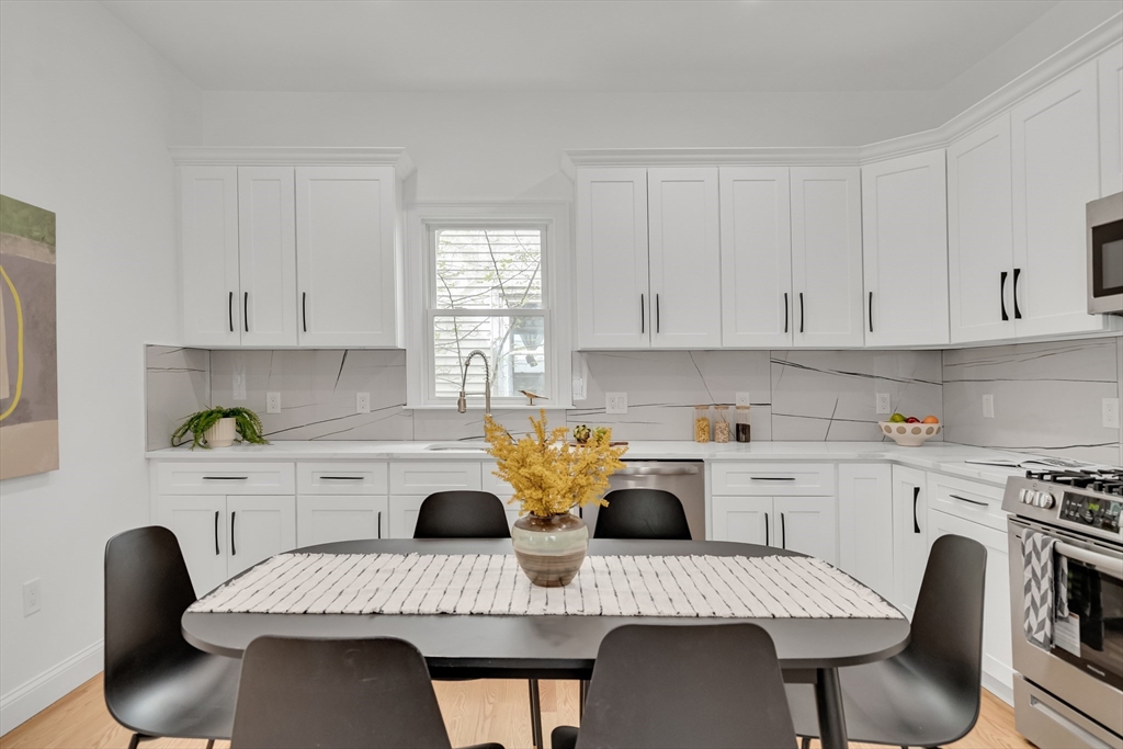 54 Park St, Ward Two