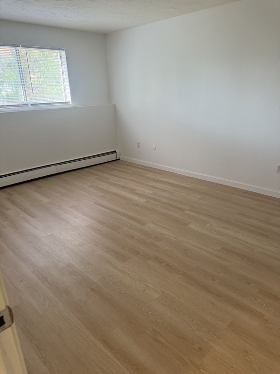 707 Bedford St, Abington