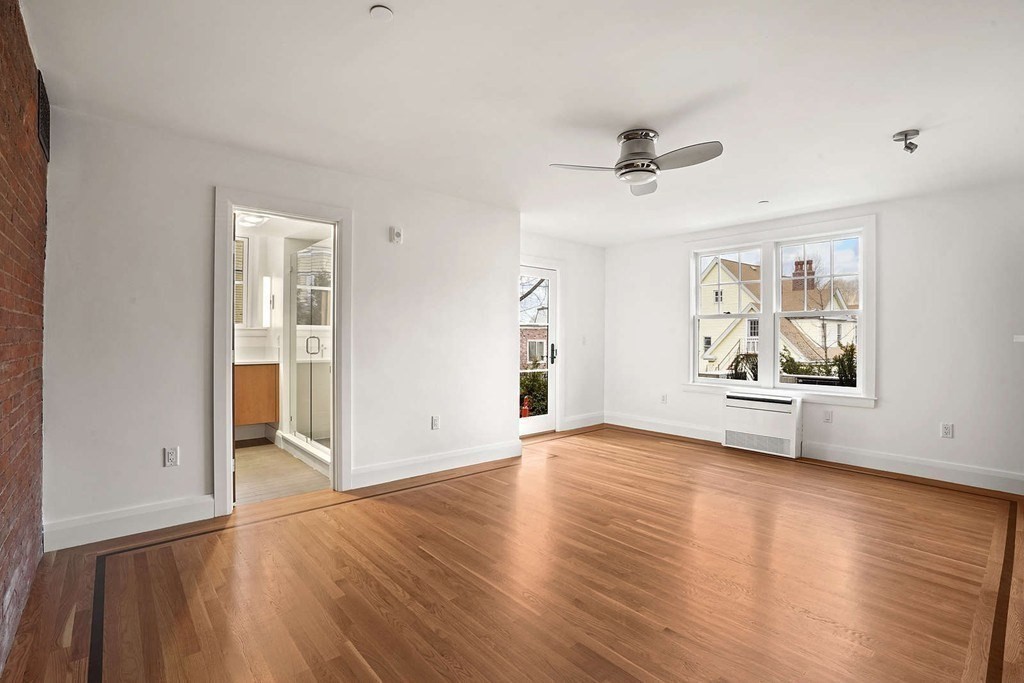 165 Winthrop Rd, Beaconsfield