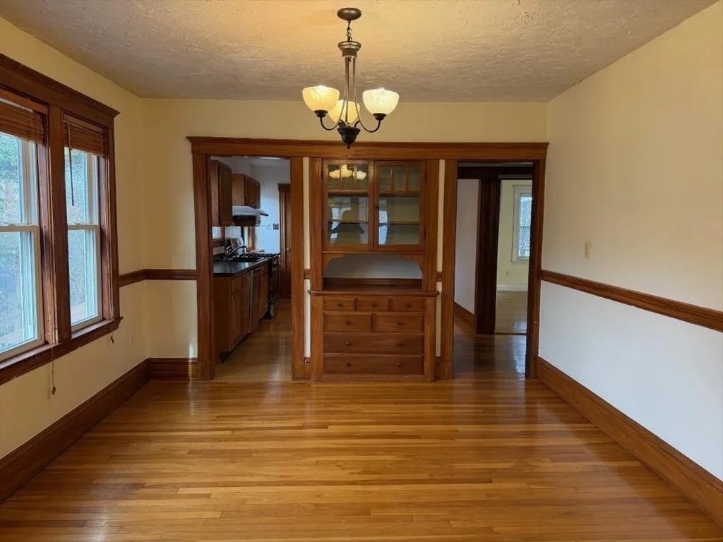 82 Russell, Atlantic