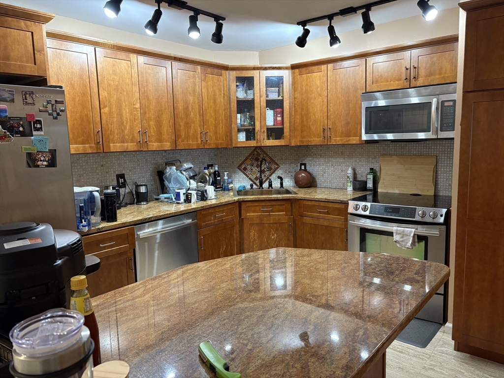 151 Coolidge Ave, Watertown