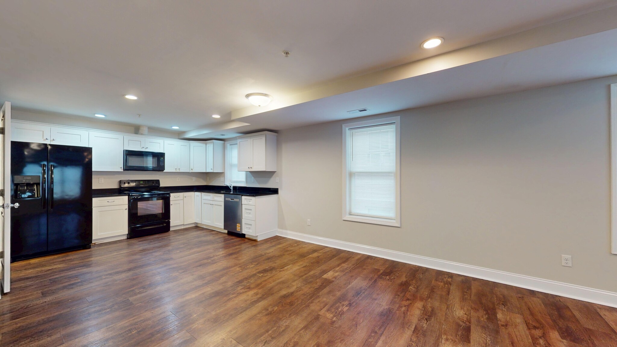 60 Holworthy St, Roxbury