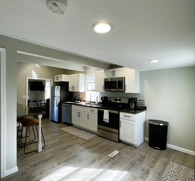 8 Priscilla Ave, Wareham