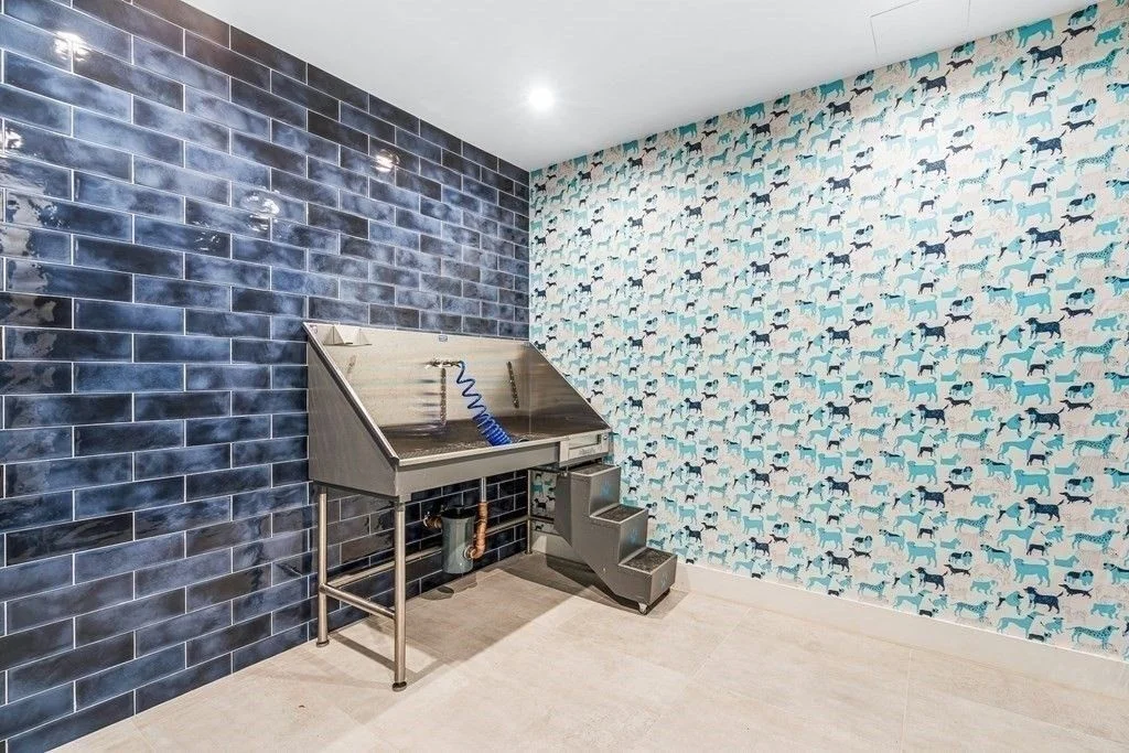 99 Sumner St, East Boston