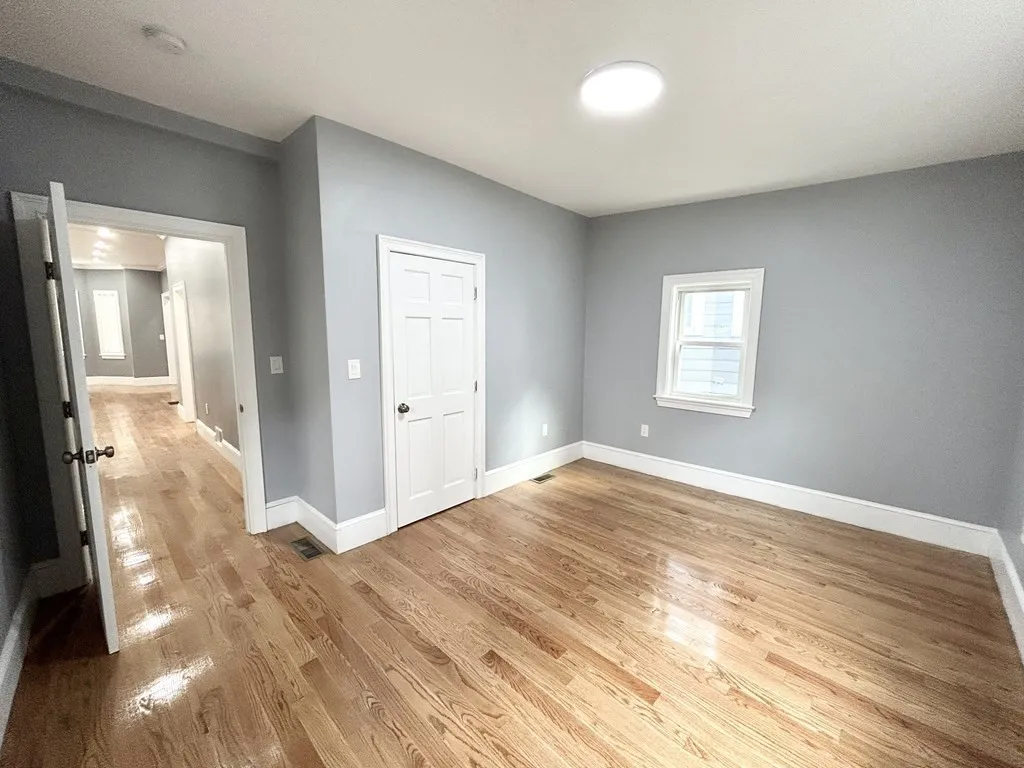 3 Grafton St, Boston