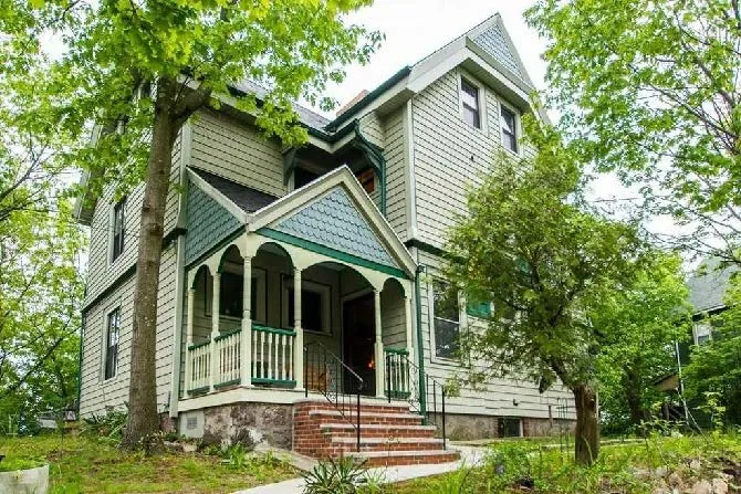 65 Beech Glen St, Roxbury