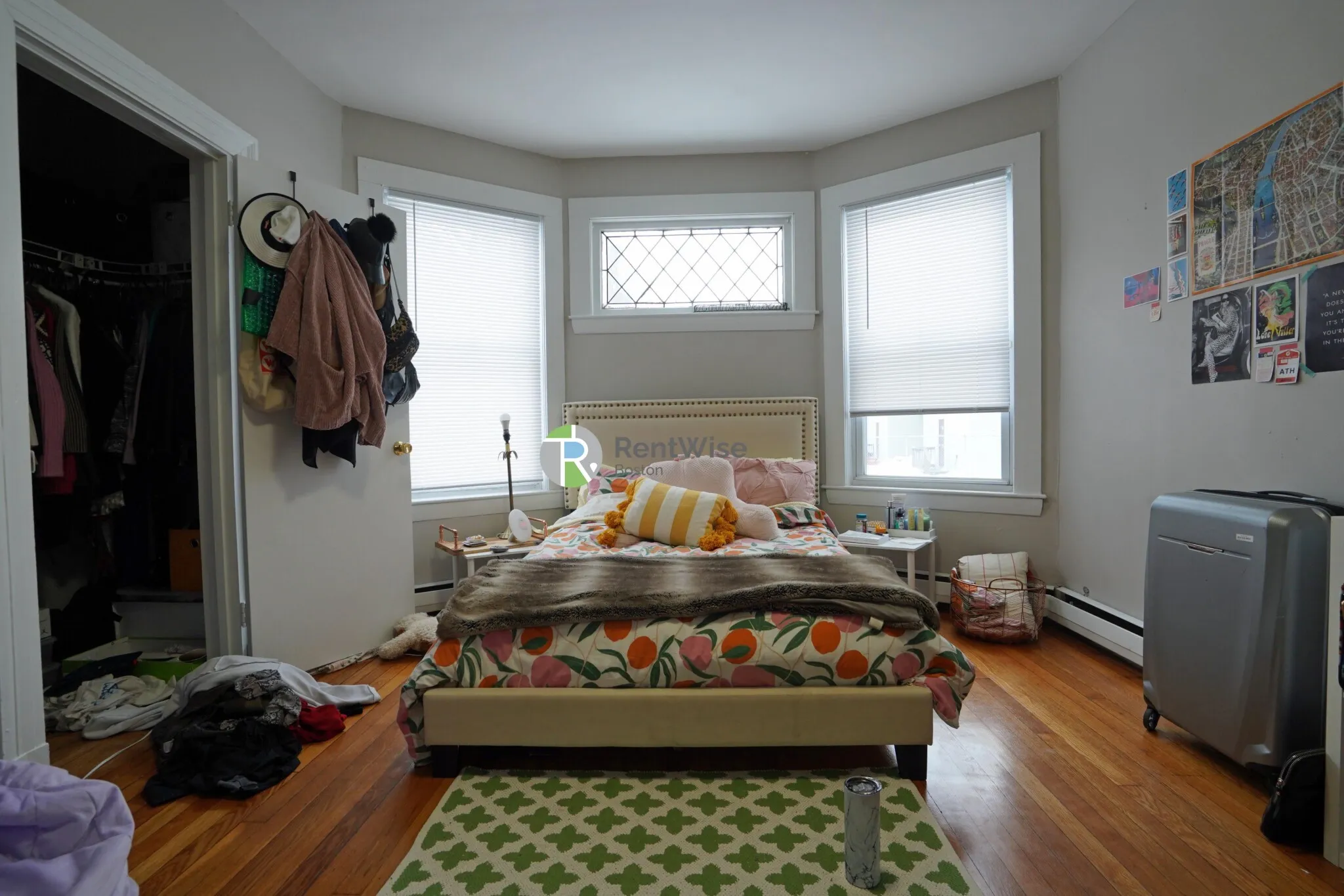 4 Ashford Ct, Allston