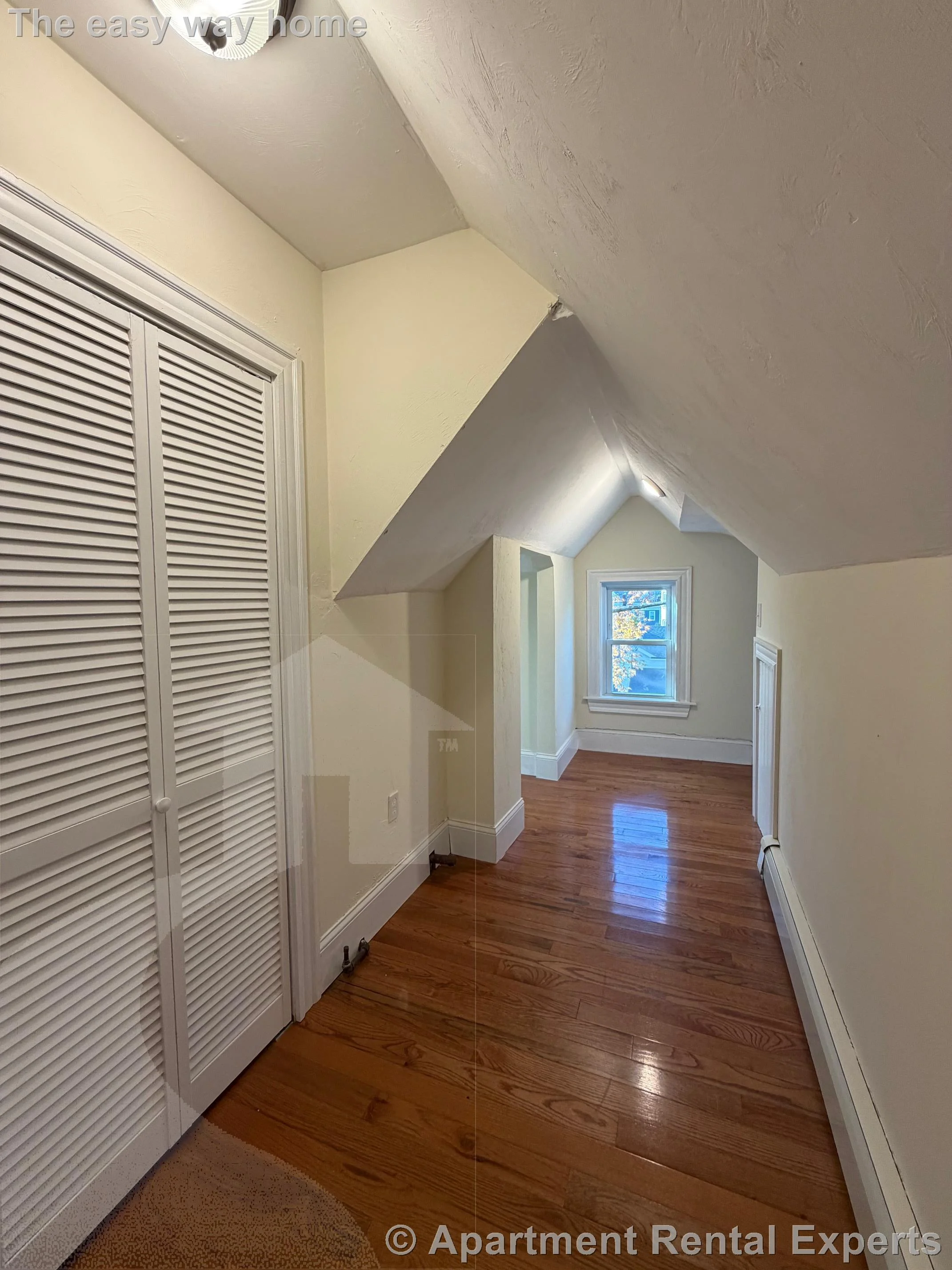 102 Sycamore St, Winter Hill