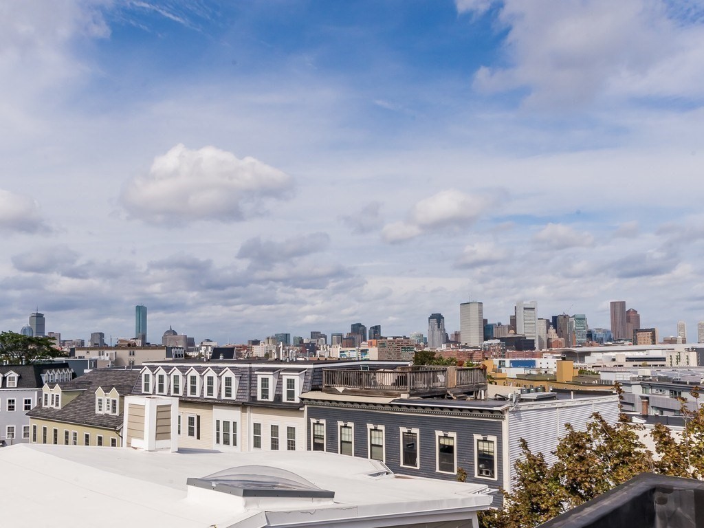 421 East 3rd, Boston