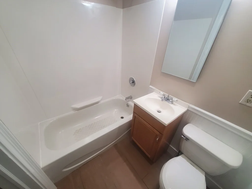 854 Dorchester Ave, Roslindale