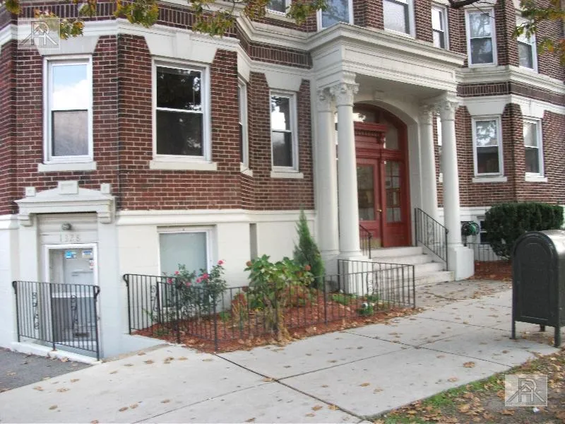 1330 Commonwealth Ave, Brighton