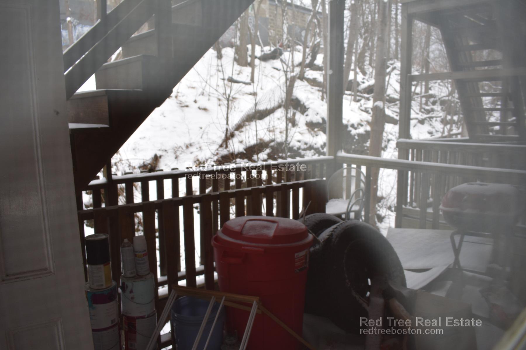 129 Cedar St, Roxbury