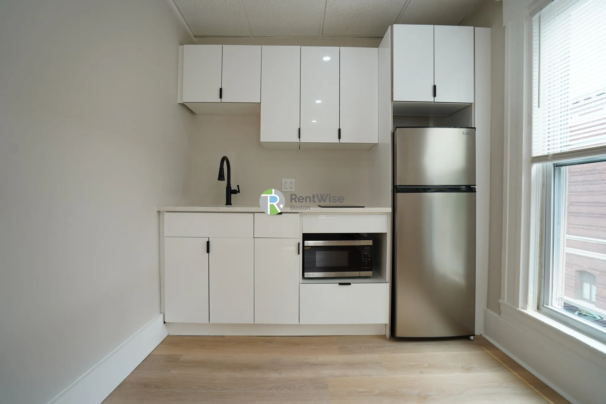 142 Dorchester St, South Boston