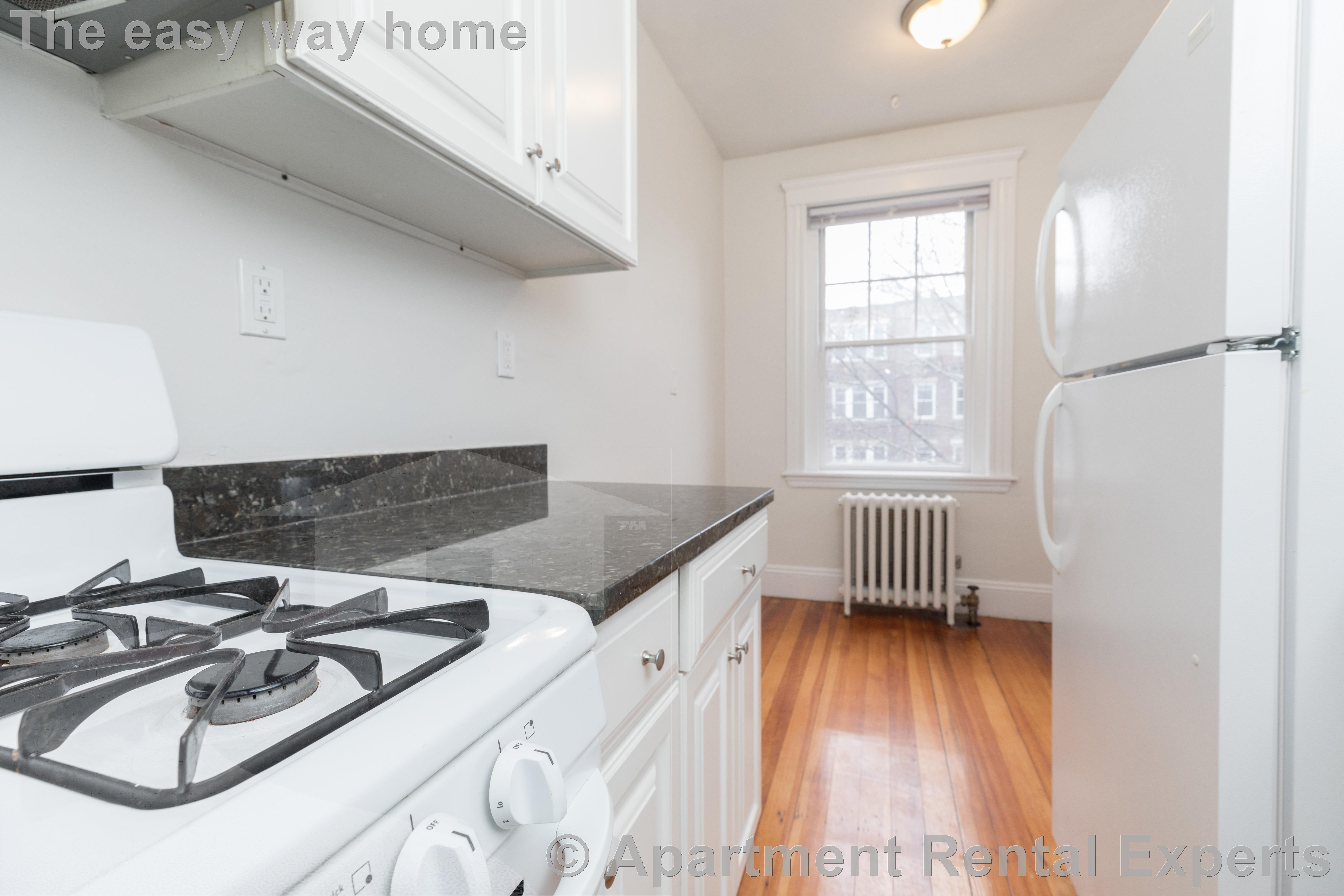 28 Langdon St, Harvard Square