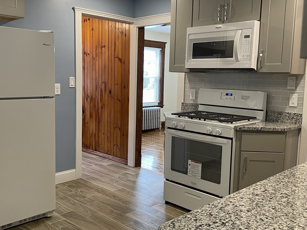 23 Lothrop Ave, Milton