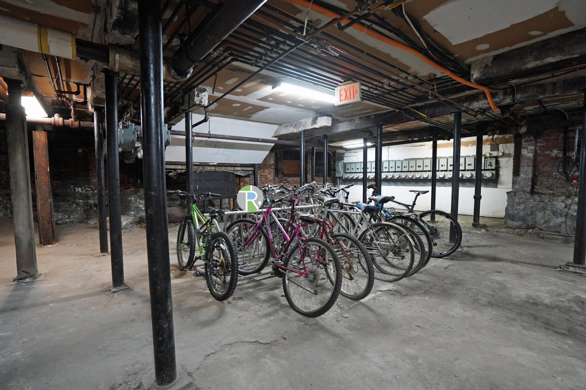 35 Gardner St, Allston