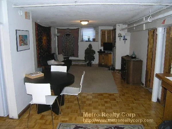 76 Egmont St, Coolidge Corner