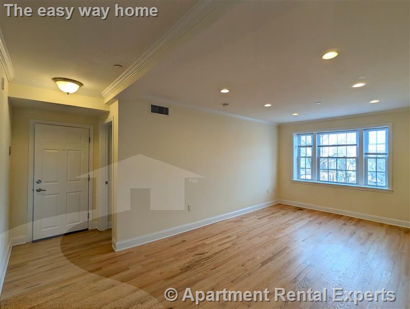 55 Langdon St, Harvard Square