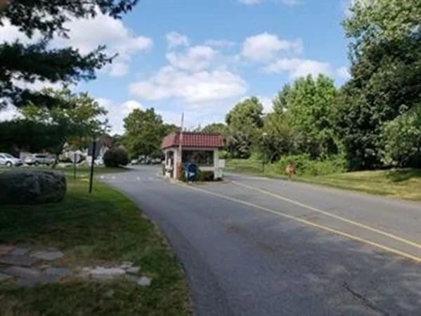 24 Madrid Sq, Brockton