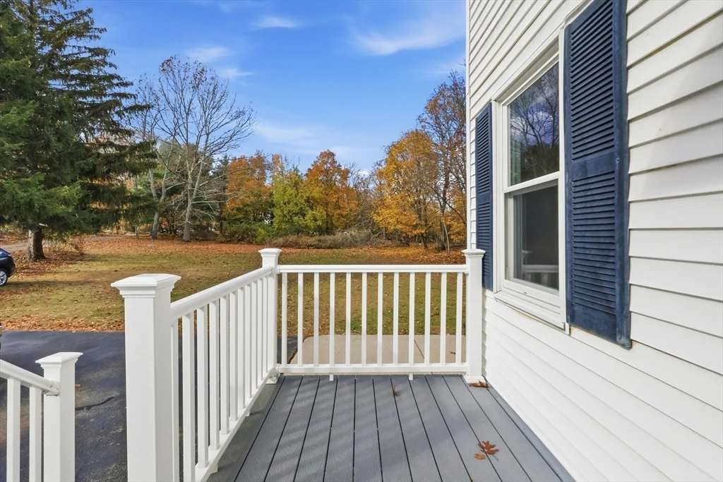 453 Pond St, Braintree