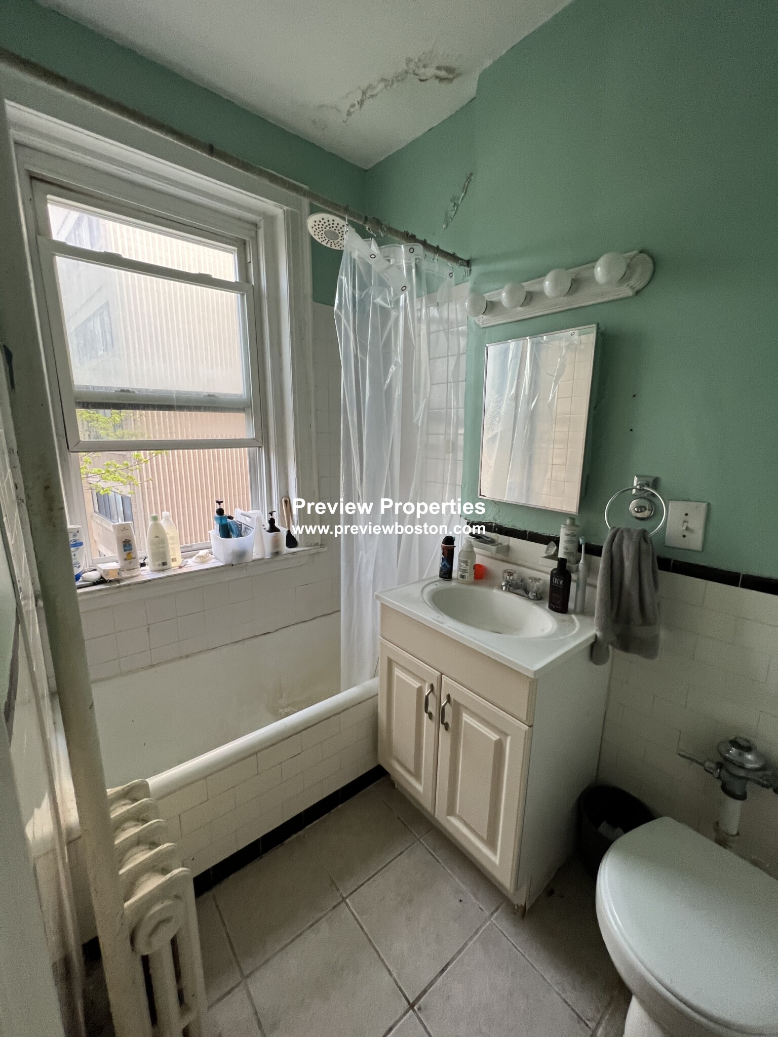 249 Chestnut Hill Ave, Brighton