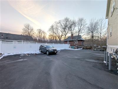 628 Trapelo Rd, Belmont