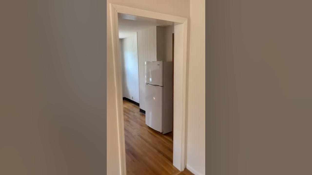 19 Norumbega Ter, South Side