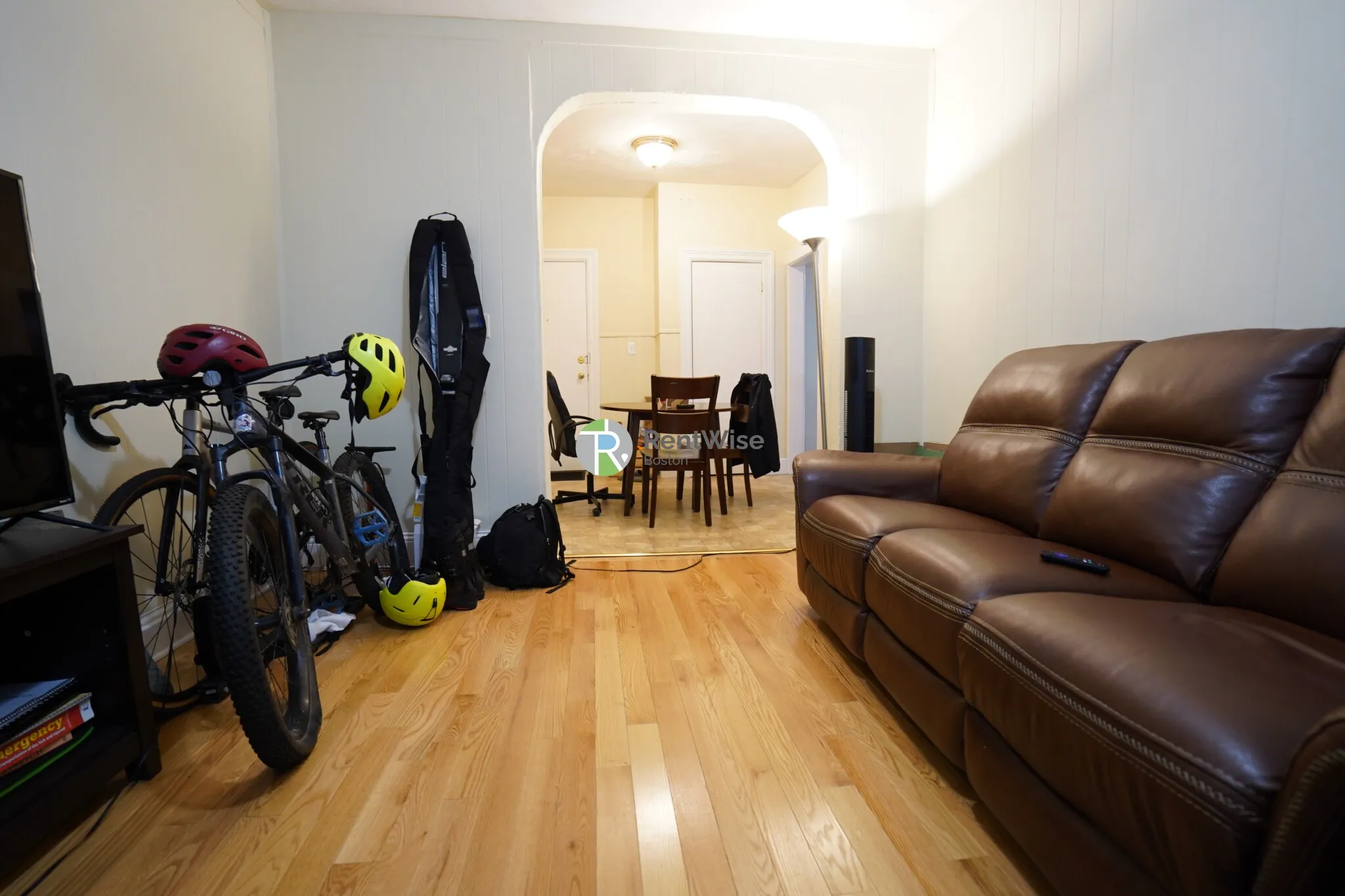 45 Chestnut Hill Ave, Brighton