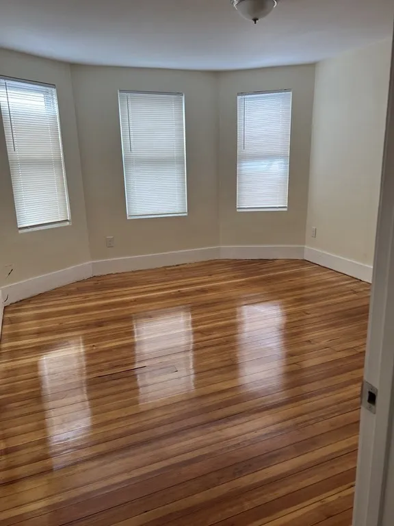 534 Revere St, Revere