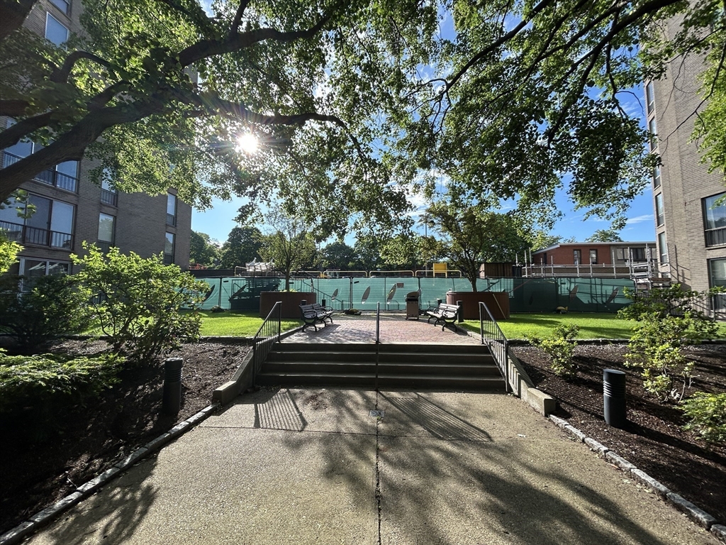 44 Washington St, Brookline Village