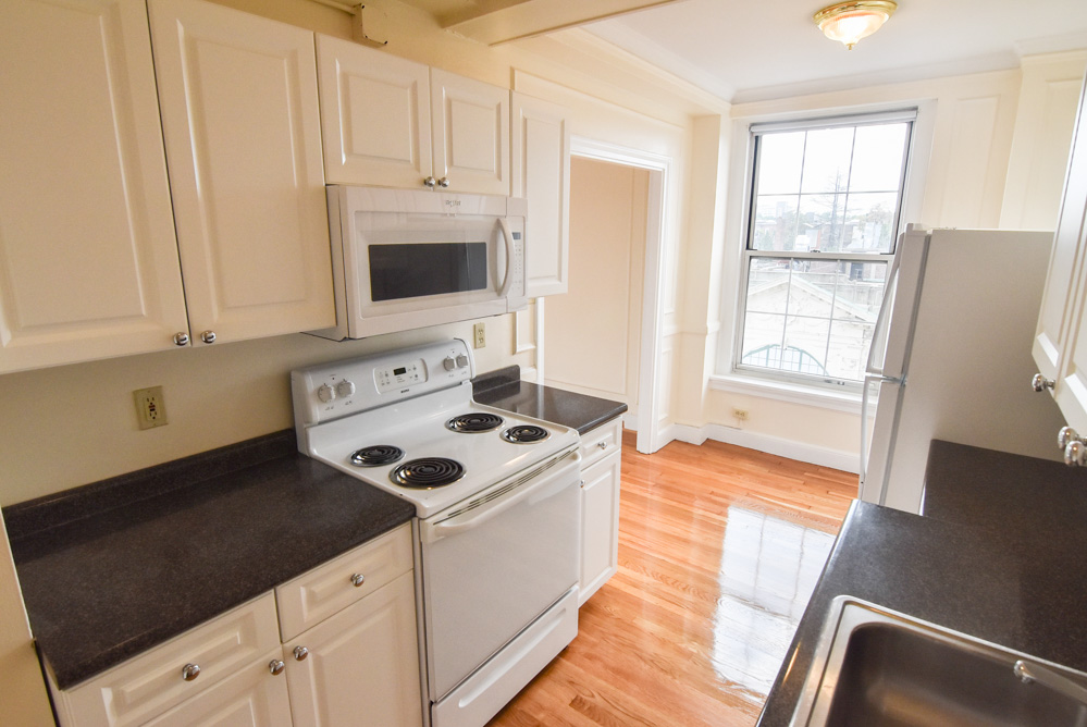 1284 Beacon St, Coolidge Corner