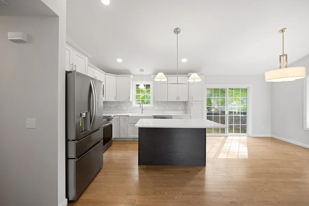 45 Brookfield Rd, North Brookfield