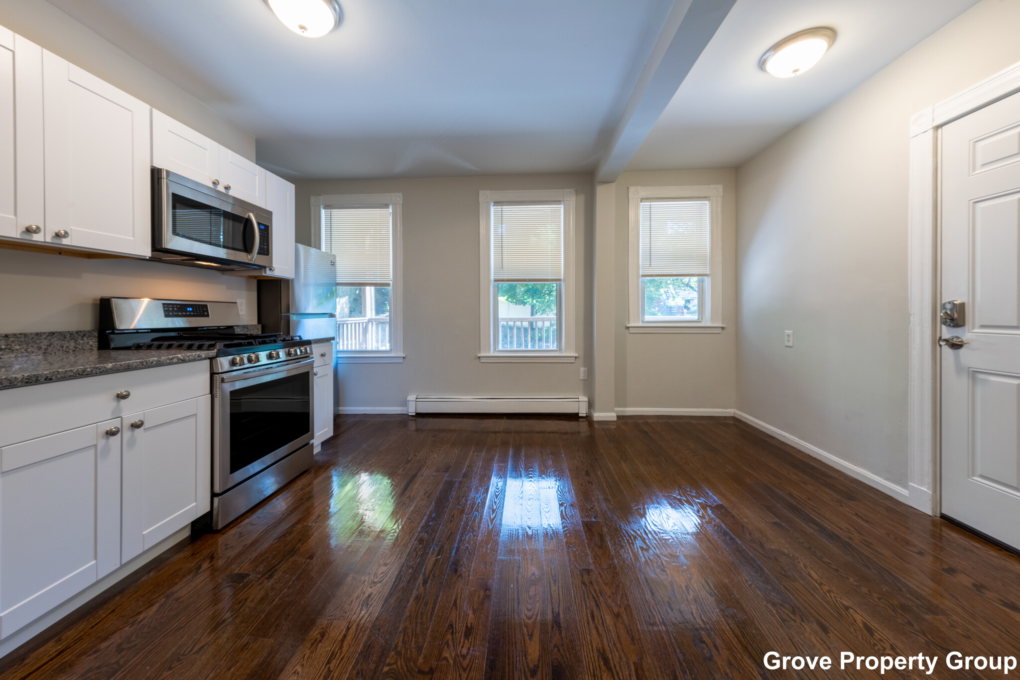 717 East 2nd St, South Boston