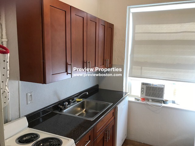 1350 Commonwealth Ave, Allston