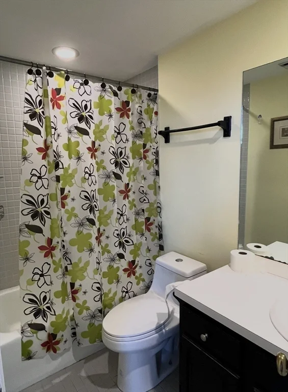 21 Linden St, Quincy